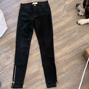 Excellent condition. Very stretchy